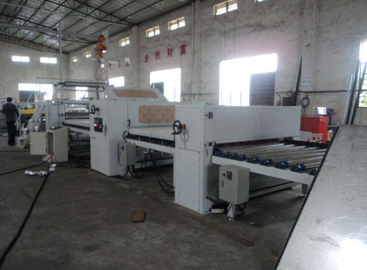 PUR laminating line PUR lamineringslinje