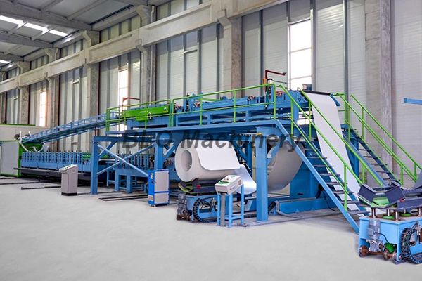 Fully Automatic PU Sandwich Panel Machine Production Line 3 W pełni automatyczna linia do produkcji maszyn do płyt warstwowych PU 3