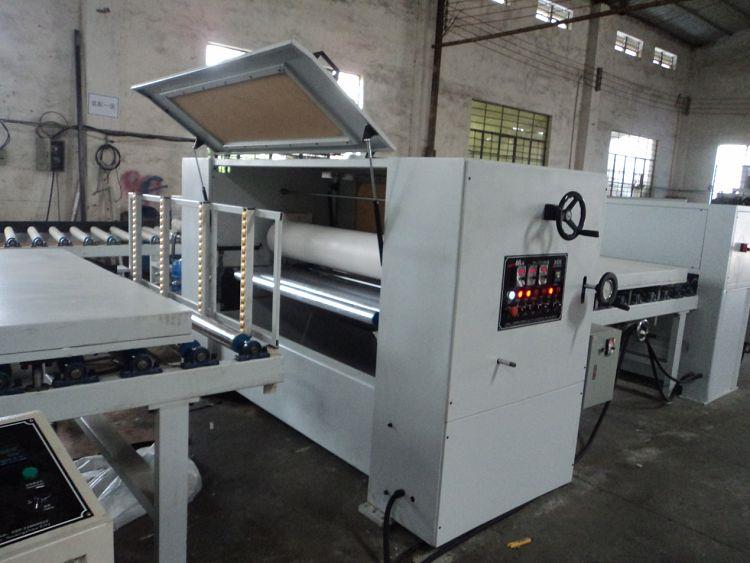 PUR ROLLER LAMINATION LINE PUR RULLE LAMINERINGSLINE