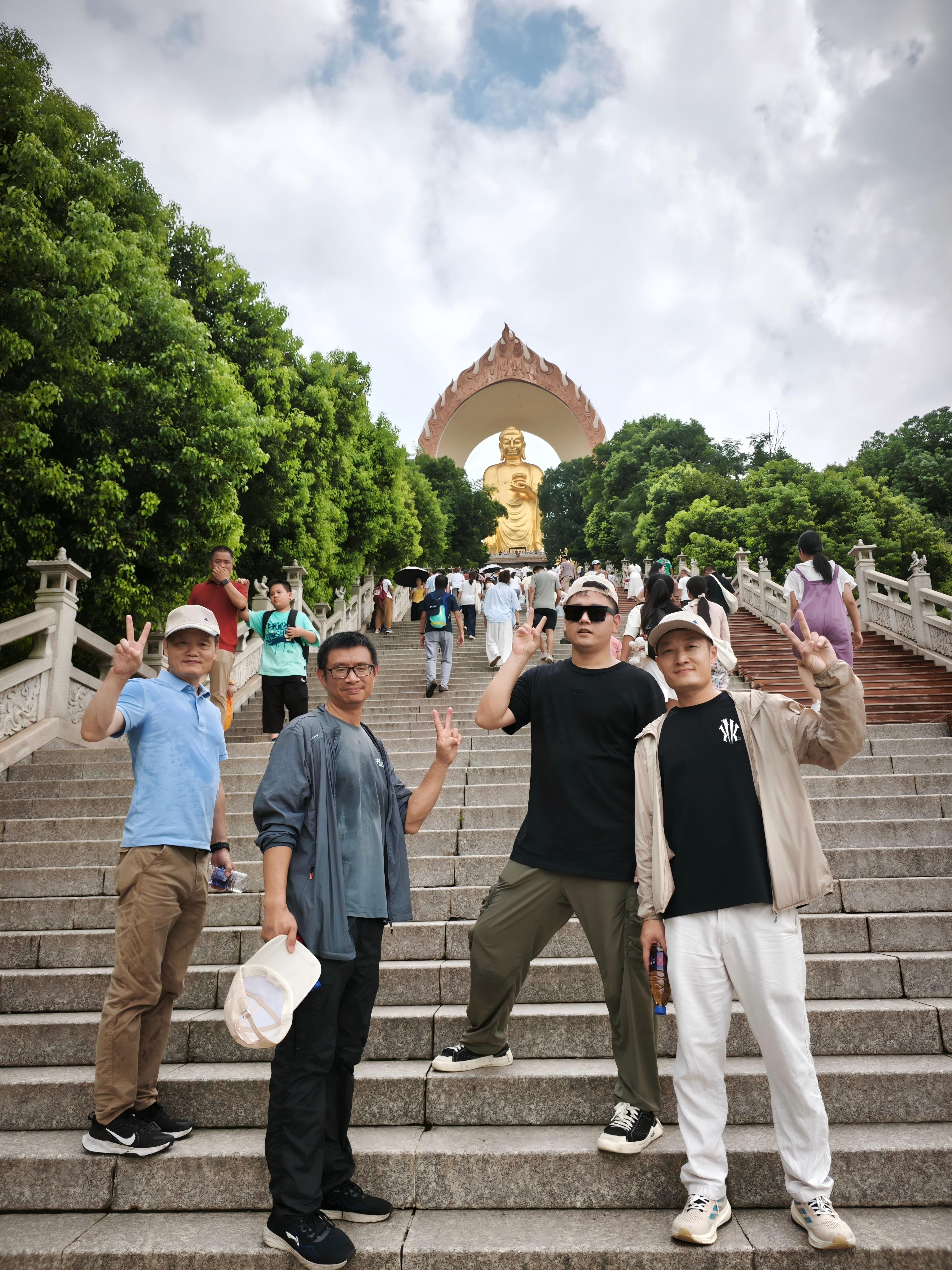 Донглин Будда