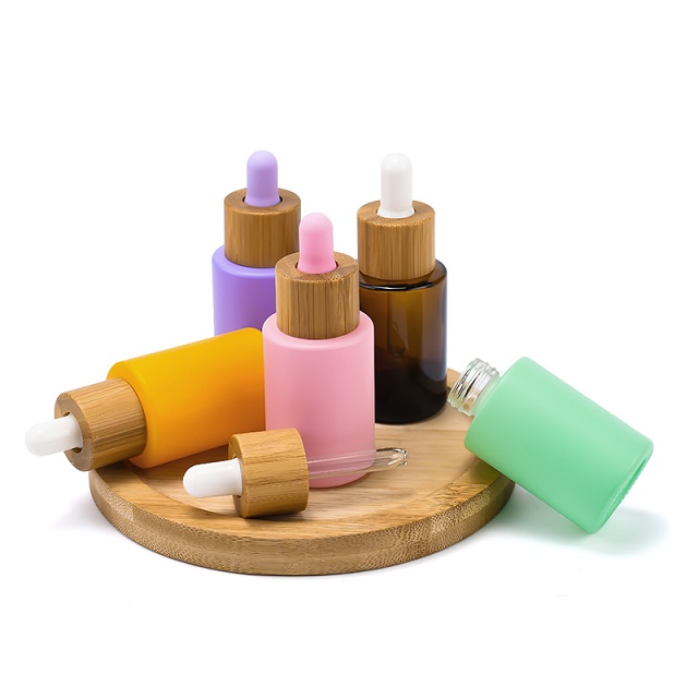 Custom Logo 100ml Matte Glass Cosmetic Packaging شعار مخصص 100 مل تغليف مستحضرات التجميل الزجاجية غير اللامعة