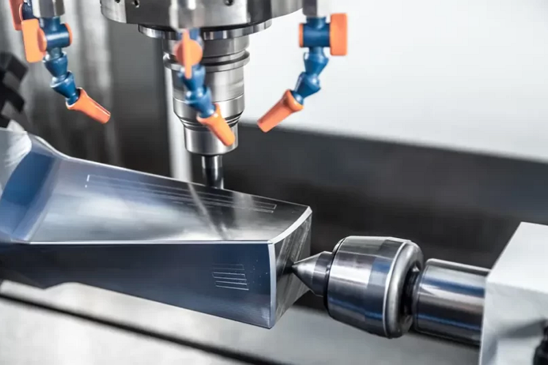 Fabricant de machines-outils CNC1