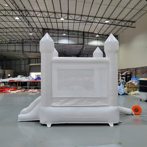 Kids Inflatable Castle Bounce House With Slide Wedding Birthday Party Amusement Equipment Château gonflable pour enfants, maison de rebond avec toboggan, équipement d'amusement pour fête d'anniversaire et de mariage