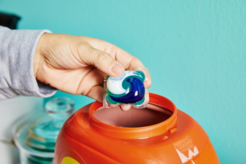 Do I Just Dropthe Tide Pod into My Laundry Dois-je simplement déposer le Tide Pod dans ma lessive