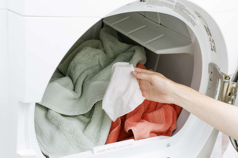 Can You Put Fabric Softener Sheets in The Washing Machine 柔軟剤シートを洗濯機に入れてもいいですか?