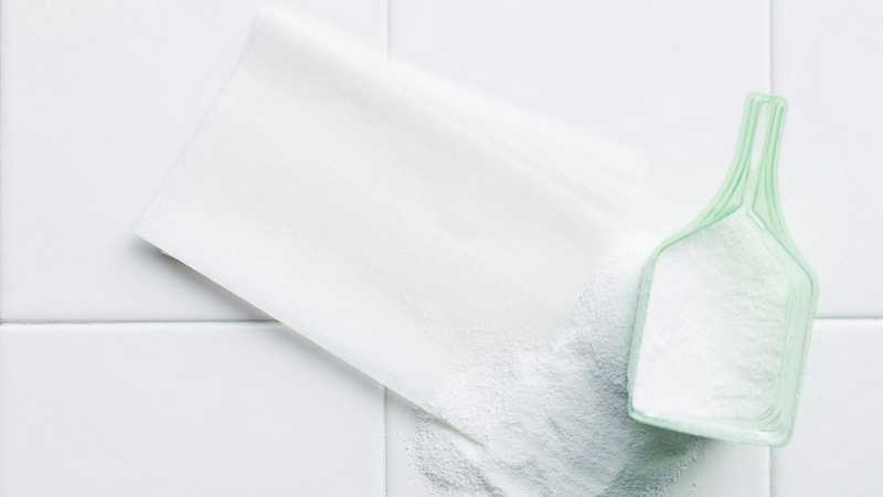 Laundry Sheets And Mosquito Protection ملاءات الغسيل والحماية من البعوض