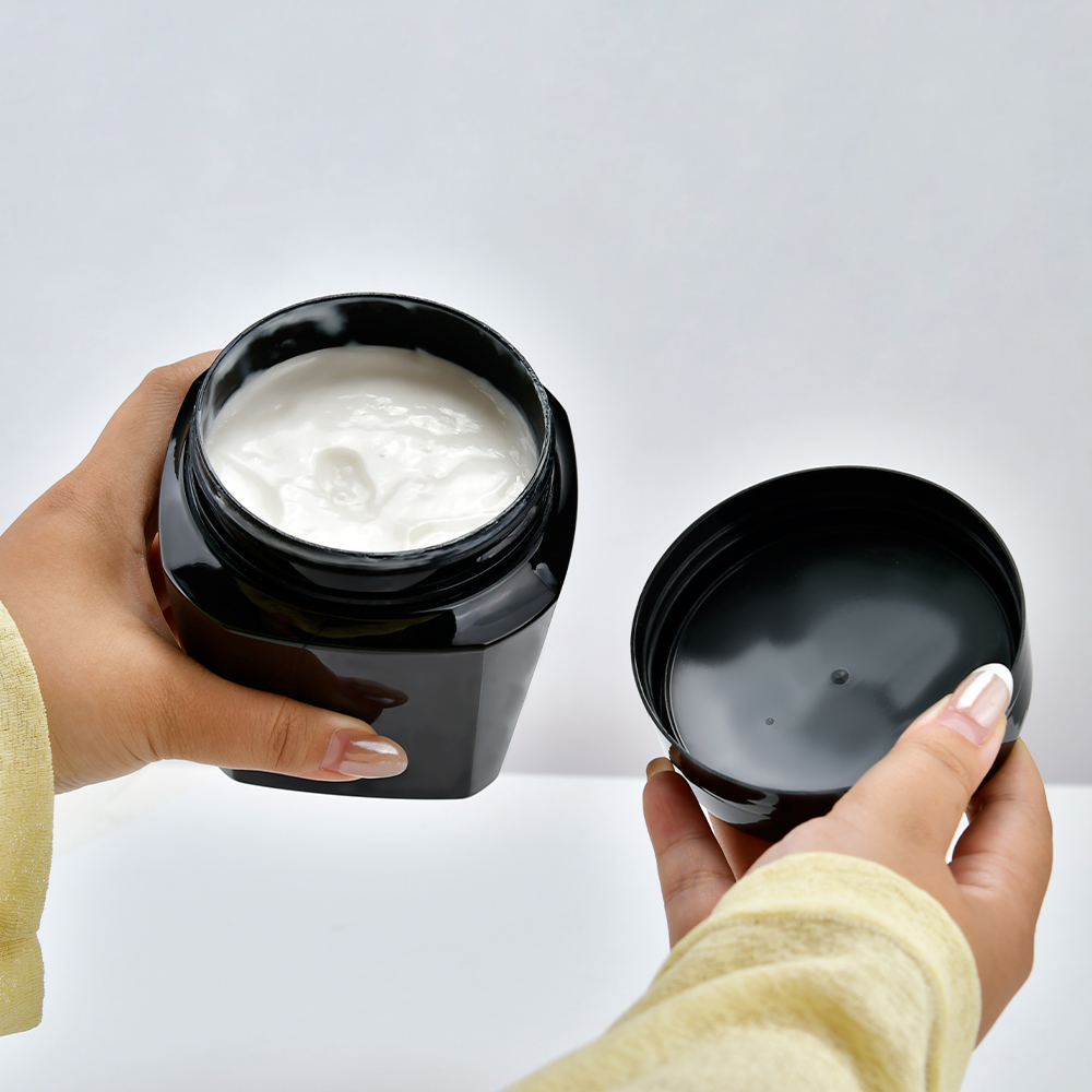 New Design Plastic Body Srcub Conditioner 500g High Quality Skincare Cream Face Mask Cream Plastic Jar with Screw Cap 9New تصميم البلاستيك الجسم Srcub مكيف 500 جرام جودة عالية العناية بالبشرة كريم الوجه قناع كريم جرة بلاستيكية مع غطاء برغي
