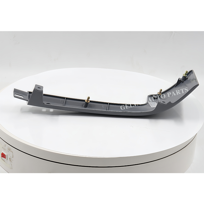 GL-HD65-009 (6) 8631556000 ヒュンダイ HD65 用コーナーパネル