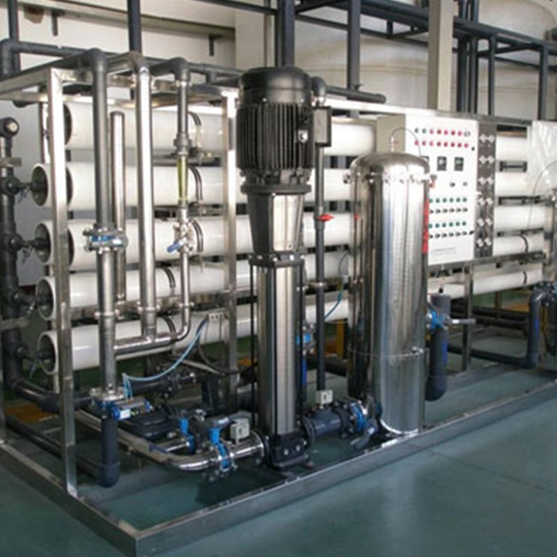 industrial water treatment equipment معدات معالجة المياه الصناعية