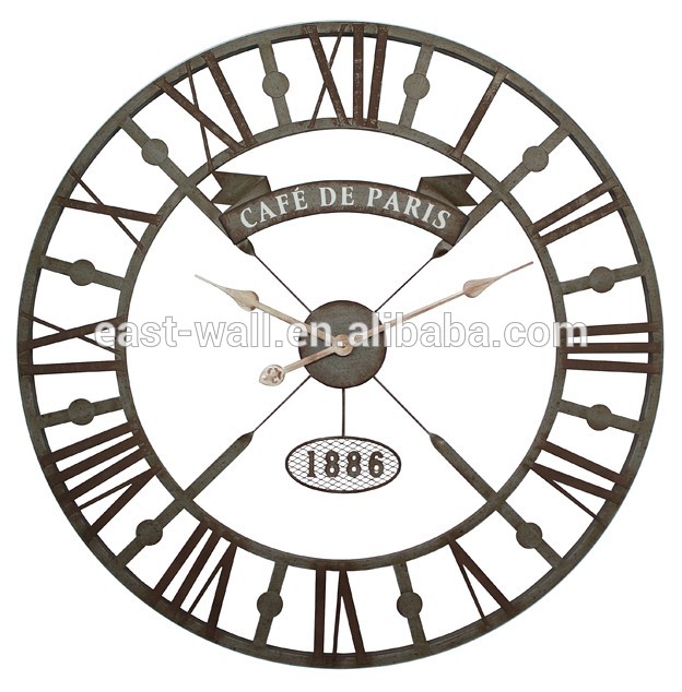 73x73x4.5cm Large Decorative Clock Vintage Iron Metal Roman Numerals