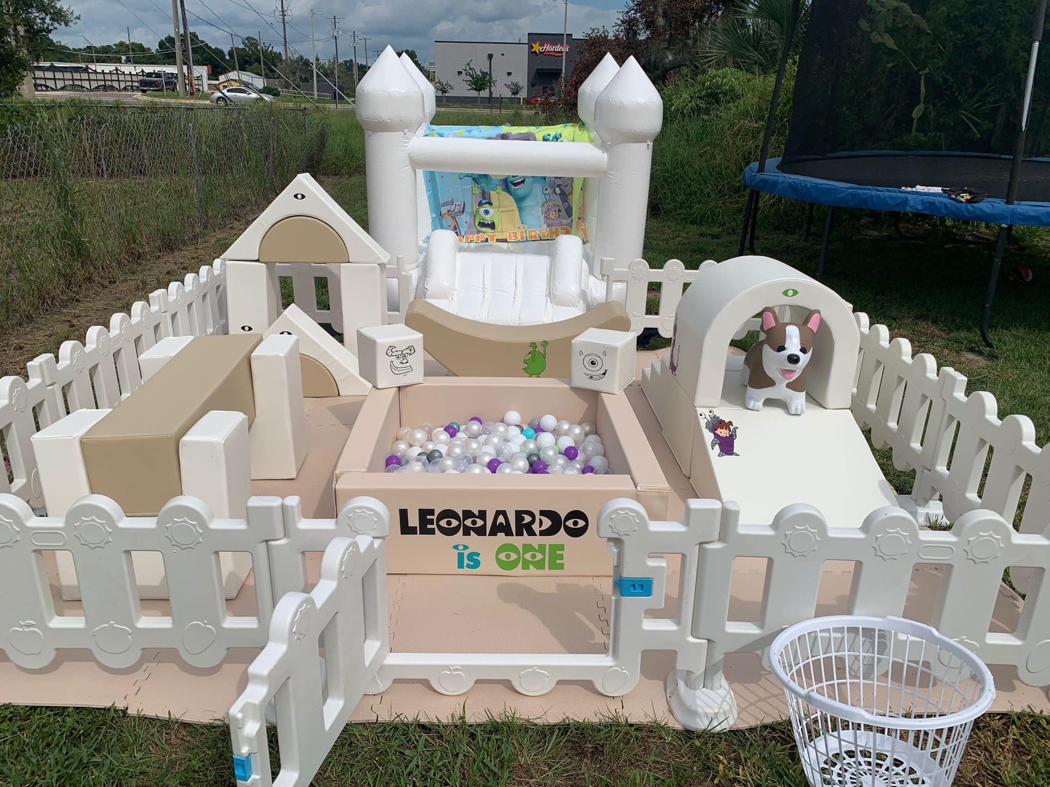 New design and commercial white tan theme soft play equipments for party rental Neues Design und kommerzielle Softplay-Ausrüstung im Weiß-Braun-Stil zur Partyvermietung