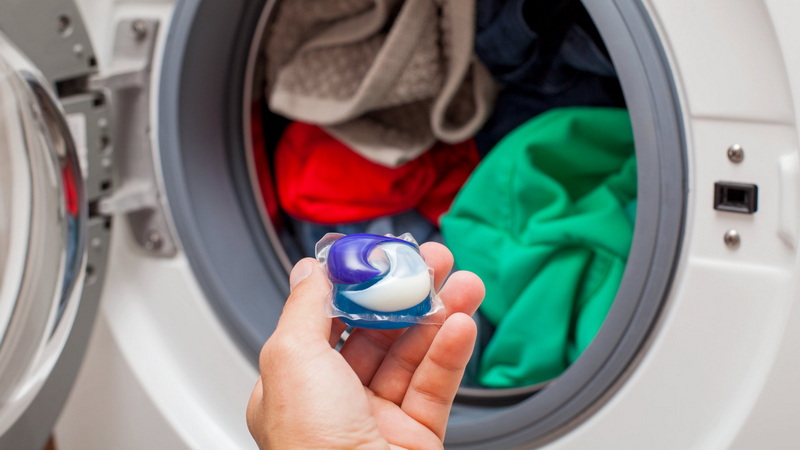 How To Turn Laundry Pods into Liquid Sådan forvandler du vasketøjsposer til væske