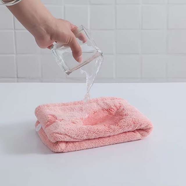 Microfiber hair towel for curly hair (6) منشفة شعر من الألياف الدقيقة للشعر المجعد (6)