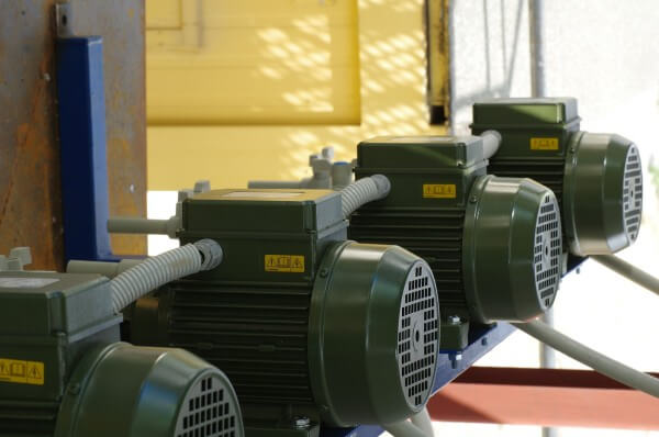 Why Choose Yongzhuan Single Phase Induction Motor لماذا تختار محرك Yongzhuan التعريفي أحادي الطور