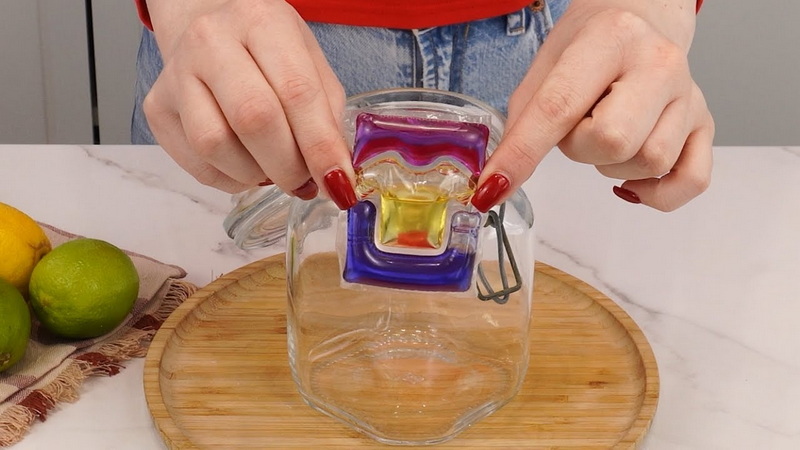 How To Make Room Freshener with Laundry Pods كيفية صنع معطر الغرفة باستخدام كبسولات الغسيل