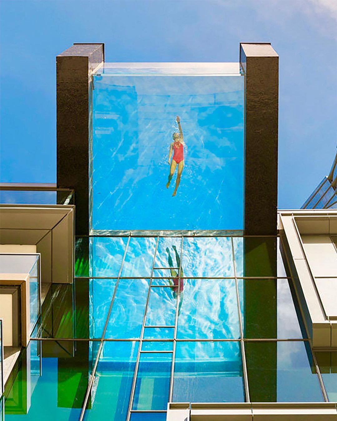 Acrylic Swimming Pool Akrila Naĝejo