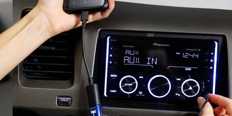 radio with usb port