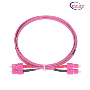 SCUPC-SCUPC DUPLEX OM4 2M LSZH 3,0 mm Câble de patch à fibre optique