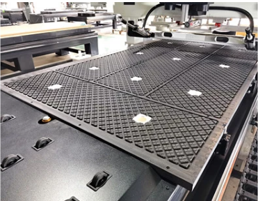 Multi-spindle cnc router vaccum table Multi-spindle cnc router vaccum table