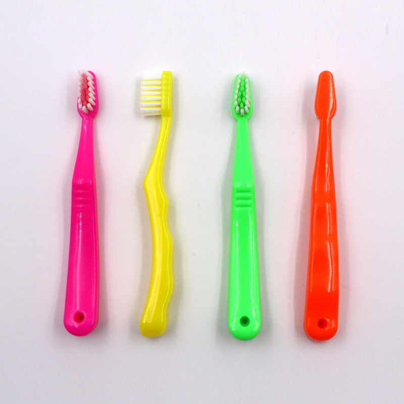 Cepillo de dientes infantil simple