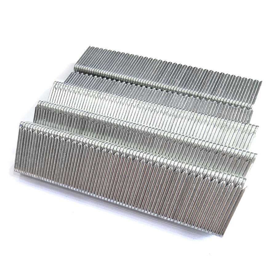 90 staples 90 Heftklammern