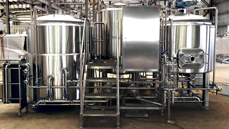 large brewery equipment 3 vessels beer brewhouse 