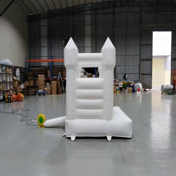 inflatable-bounce-house-white-premium-quality-party-rental-business-indoor nadmuchiwany-bounce-house-biały-jakość-premium-impreza-wynajem-biznes-wewnątrz
