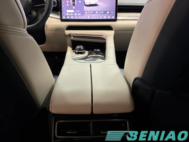 zeekr-001-front-seats zeekr-001-алдынкы орундуктар