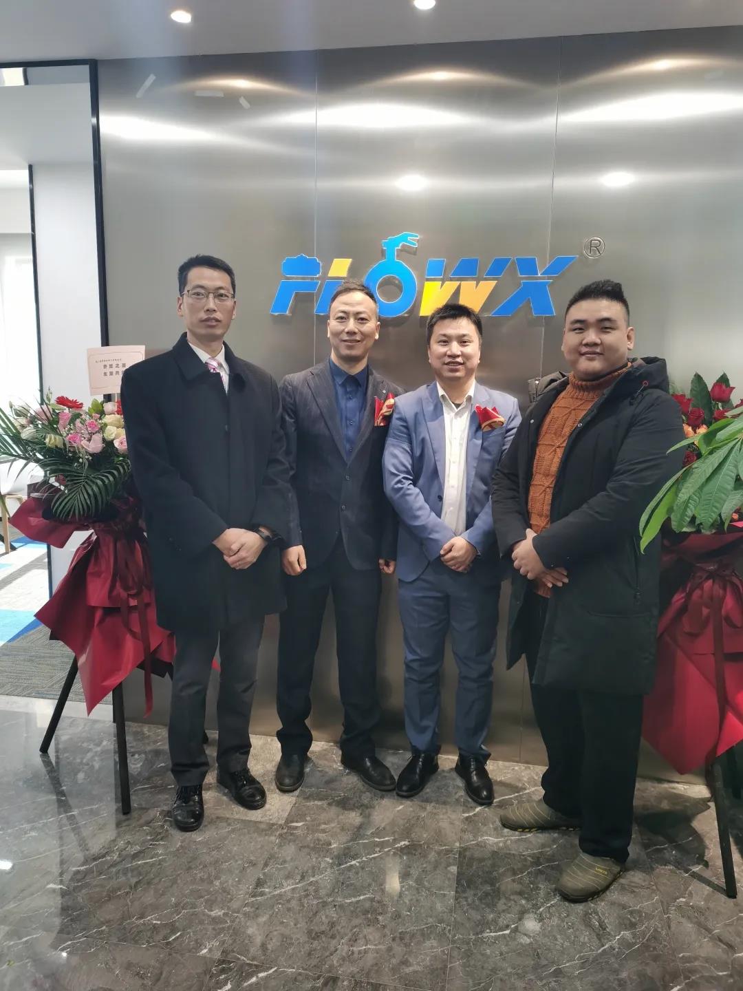 จุดเริ่มต้นใหม่, การเดินทางใหม่, New Leap— - พิธีกลับบ้านของกลุ่ม Fresh