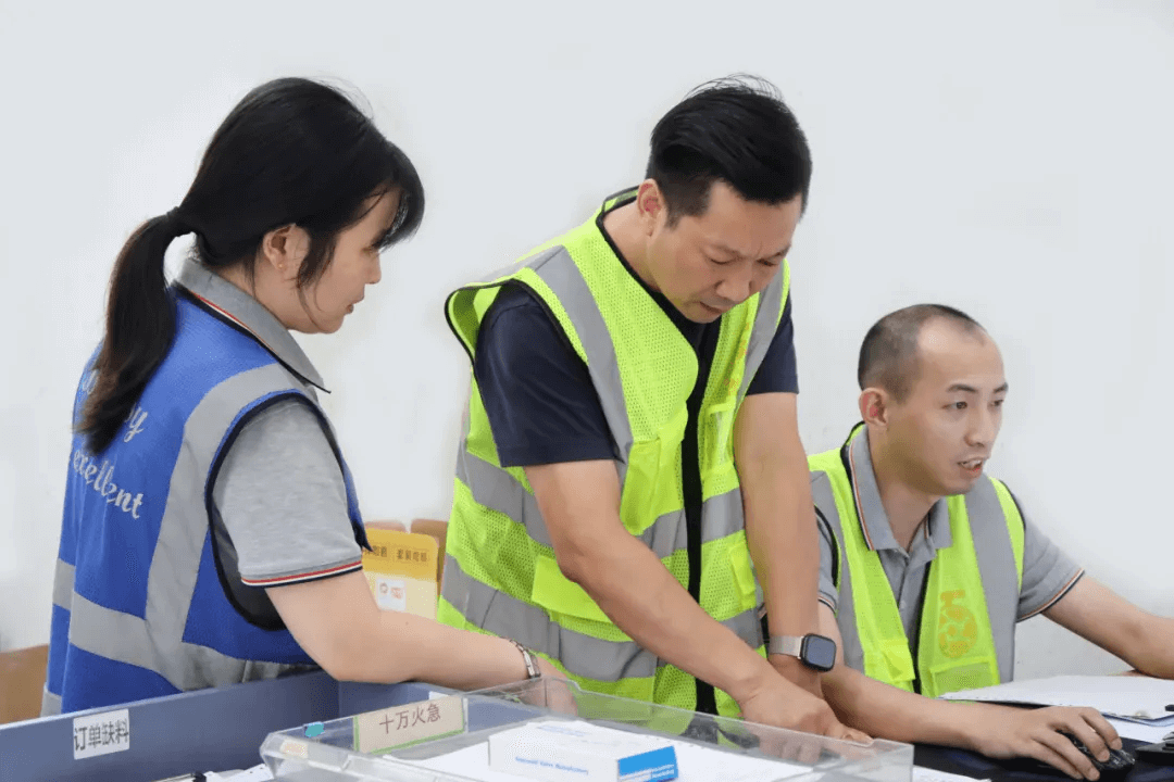 Flowx Intelligent Warehouse8