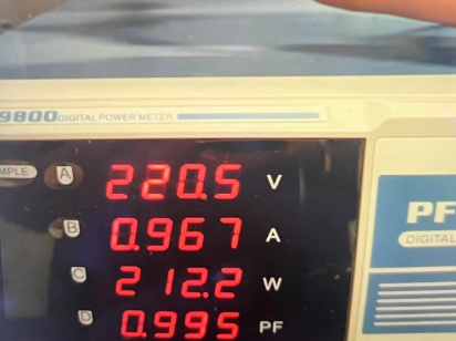 Pressure drop measurement testing for Deshengxin EFU — measuring initial resistance across HEPA/ULPA filter media using digital manometer