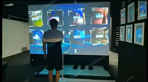 التفاعل بالإيماءات