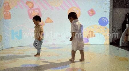 اللعب في التعليم