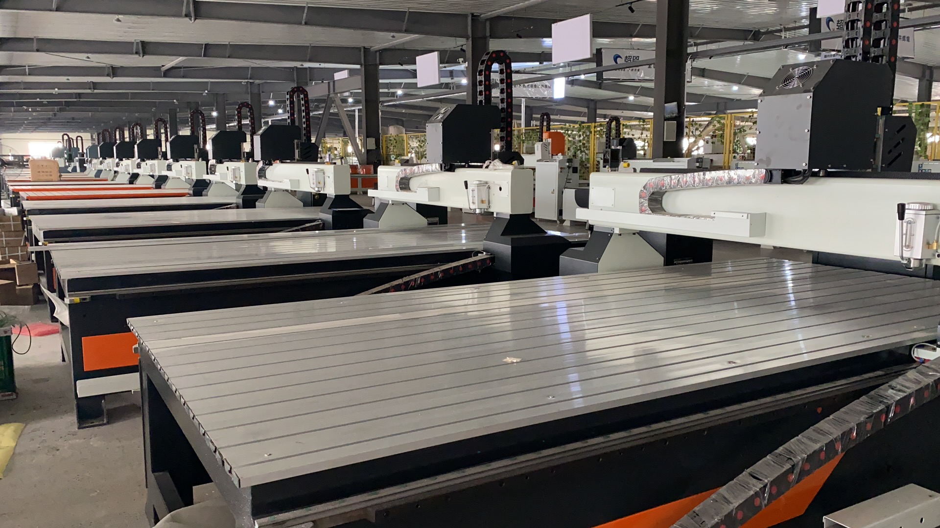 میز آلومینیومی برای روتر cnc