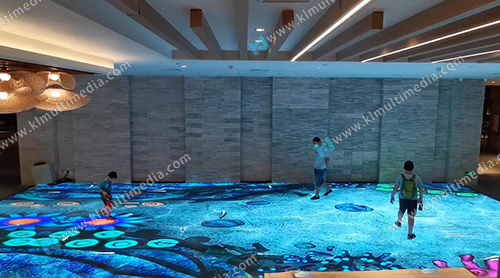 Digital Aquarium Floor