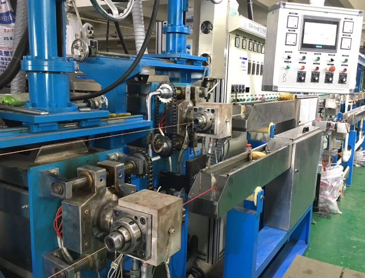 Extrusion Equipment_13 Extrusionsausrüstung_13