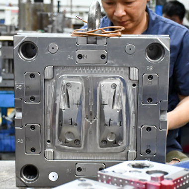 Pr&auml;zisionsformwerkzeuge f&uuml;r au&szlig;ergew&ouml;hnliche Qualit&auml;t