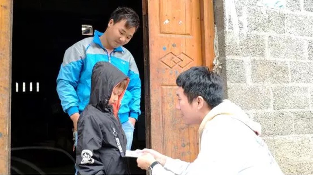 Evento de donaci&oacute;n ben&eacute;fica 2019 de COVNA Hope Primary School (21)