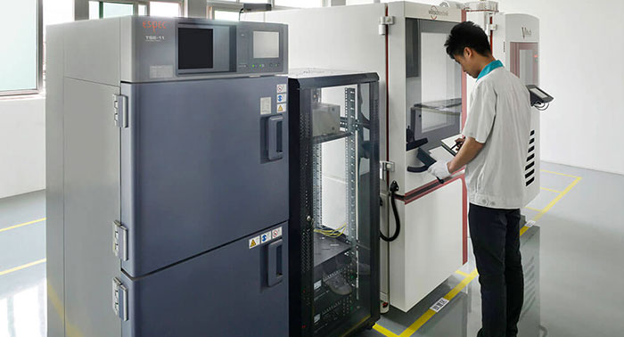 camera per prove climatiche per la validazione del ciclo termico della bobina di accensione