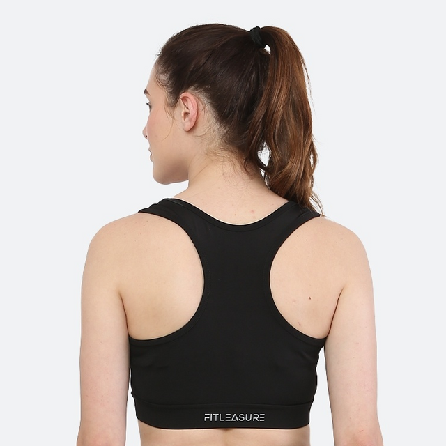 Roupa &iacute;ntima esportiva feminina com al&ccedil;as grossas