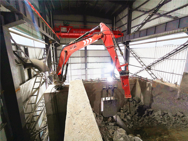 แท่นบูม Rock Breaker Break Boulders-1