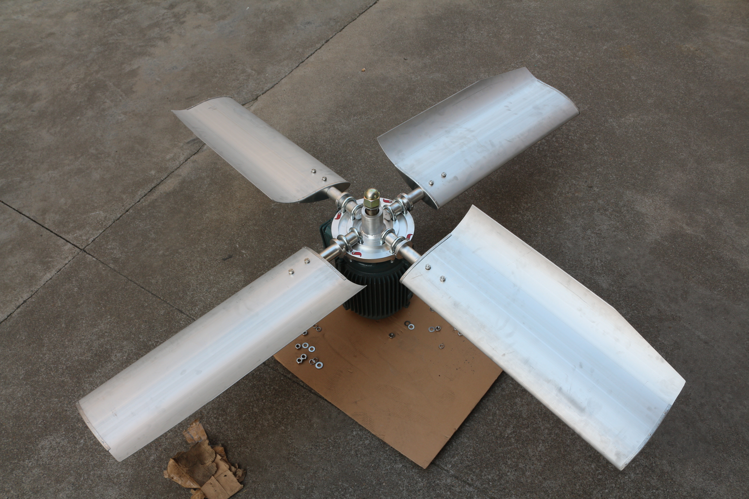 Istraktura ng Liangchi Aluminum Fan 1
