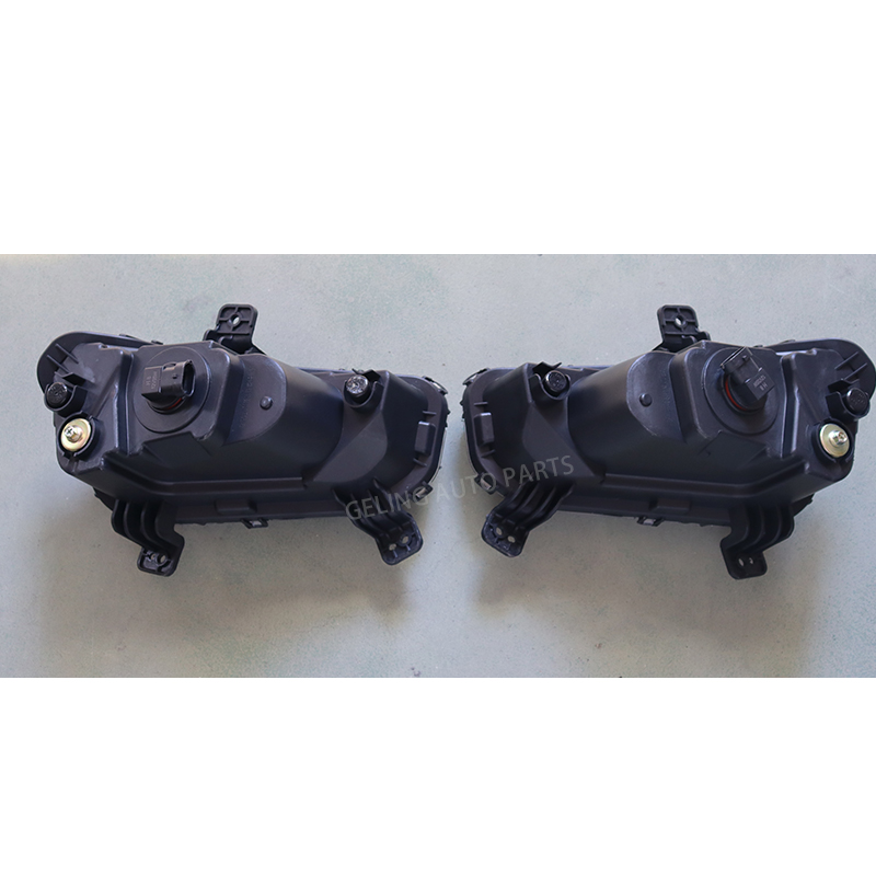 7054015400 7054015500 L&Aacute;MPARA ANTINIEBLA delantera para GEELY COOLRAY BINYUE