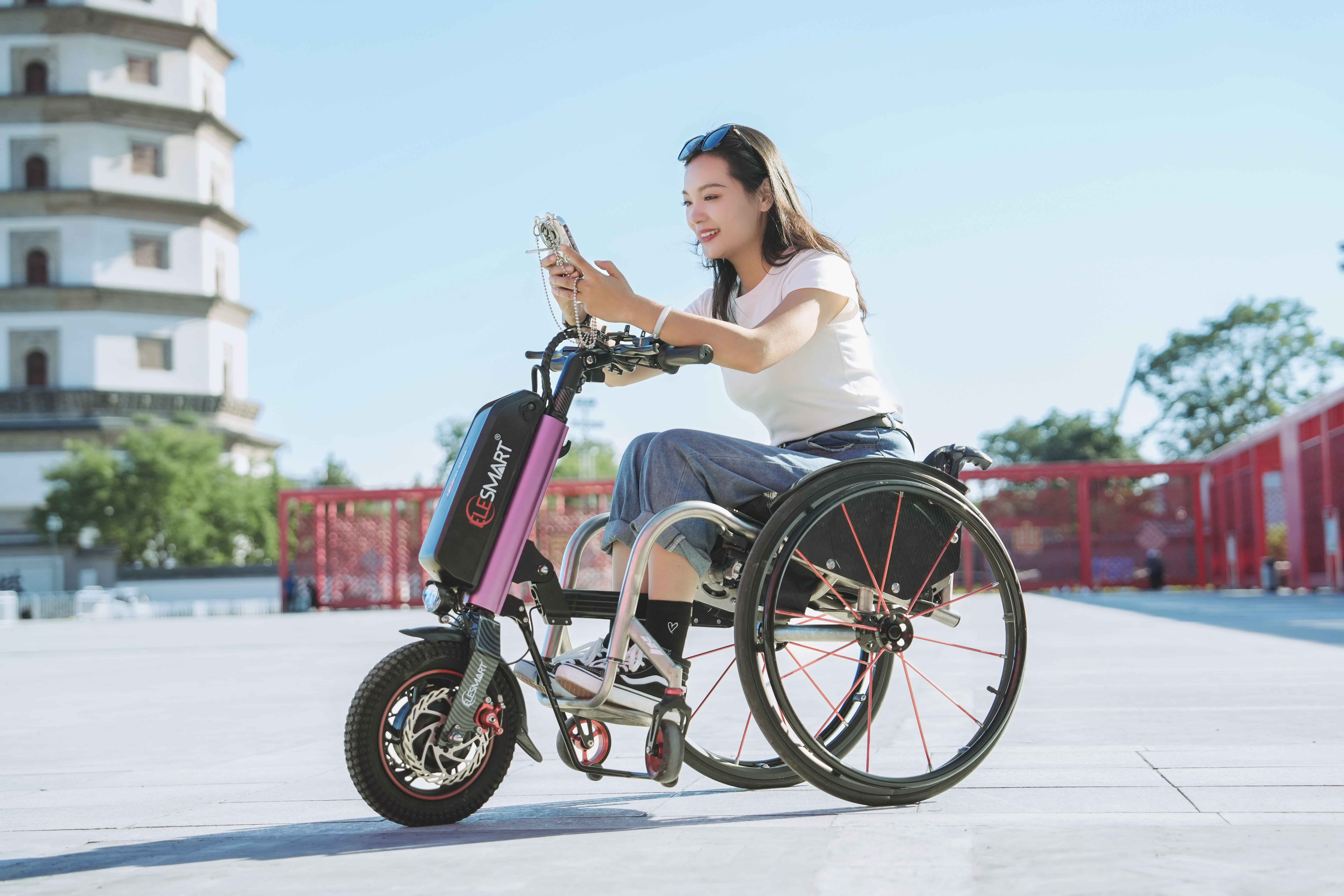 Elektrischer Rollstuhlaufsatz