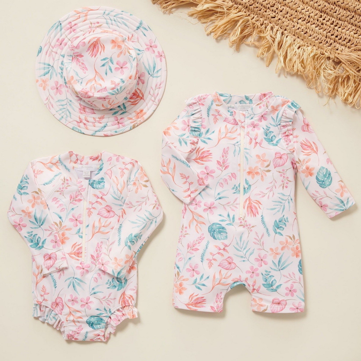 Jak&eacute; plavky potřebuj&iacute; miminka?