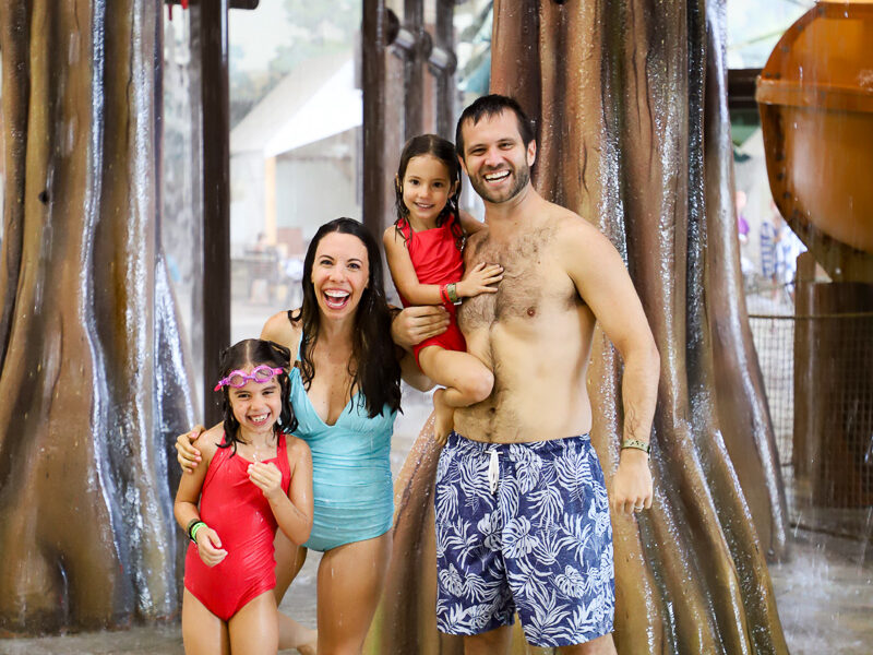 Welke badkleding moeten moeders dragen naar Great Wolf Lodge?