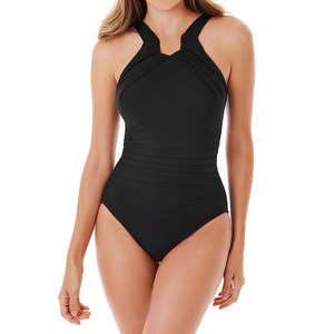 Itim na cotton swimwear set