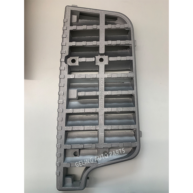 Isuzu Forward Deca 320 Alt Basamak &Ccedil;ubuğu 
