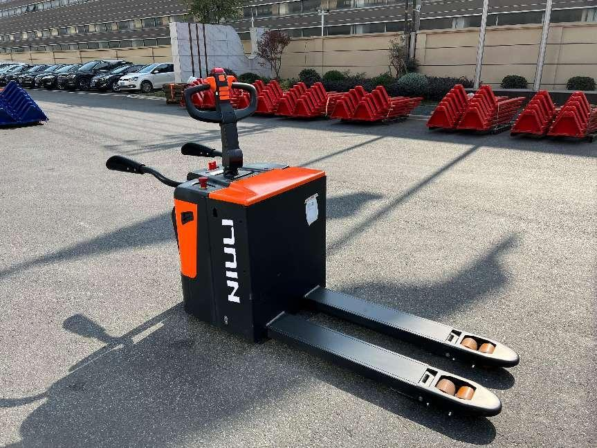 walkie haarukkatrukki