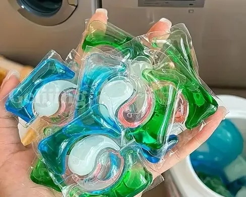 Is Laundry Detergent Pod Safe هل منظفات الغسيل آمنة؟